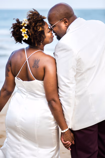 Couple sur leur site de mariage